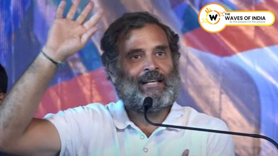 राहुल गांधी कहते हैं, 'देखिए, संसद में ऐसा होता है'. फिर अपना माइक बंद कर दिया