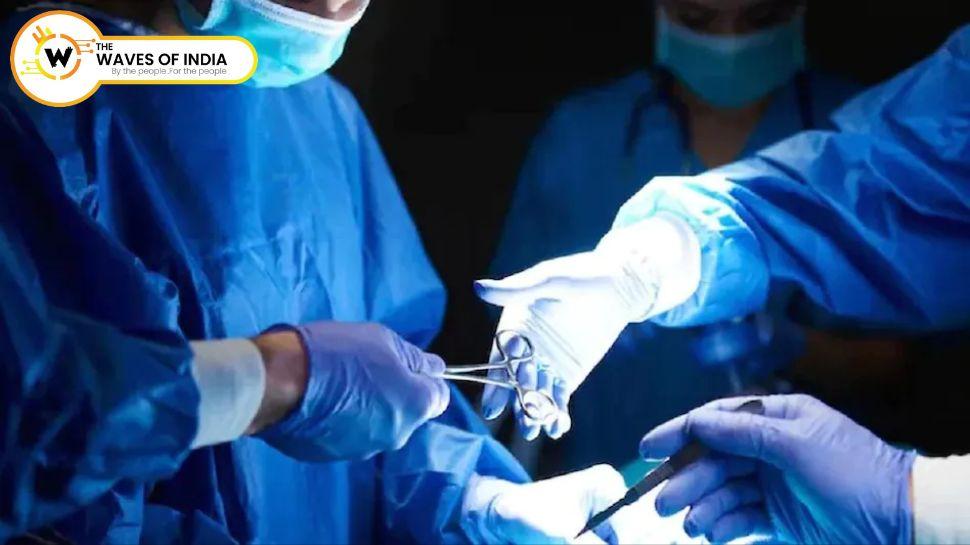बच गई जान! डॉक्टरों ने पेट चीरकर किडनी से निकाला 10 किलो का ट्यूमर, फुटबॉल जितना था साइज